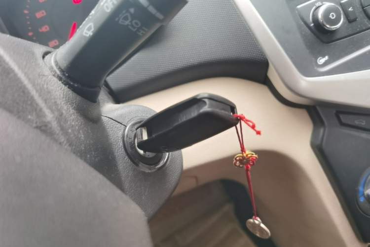 Used Chery Fengyun 2 2013 Hatchback 1.5L Manual Ruiyi Edition Vehicle Key