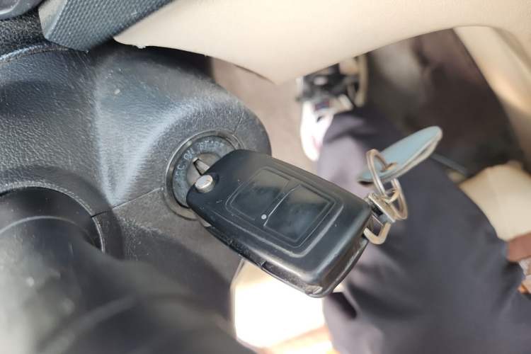 Used Chery Fengyun 2 2013 Hatchback 1.5L Manual Ruiyi Edition Vehicle Key