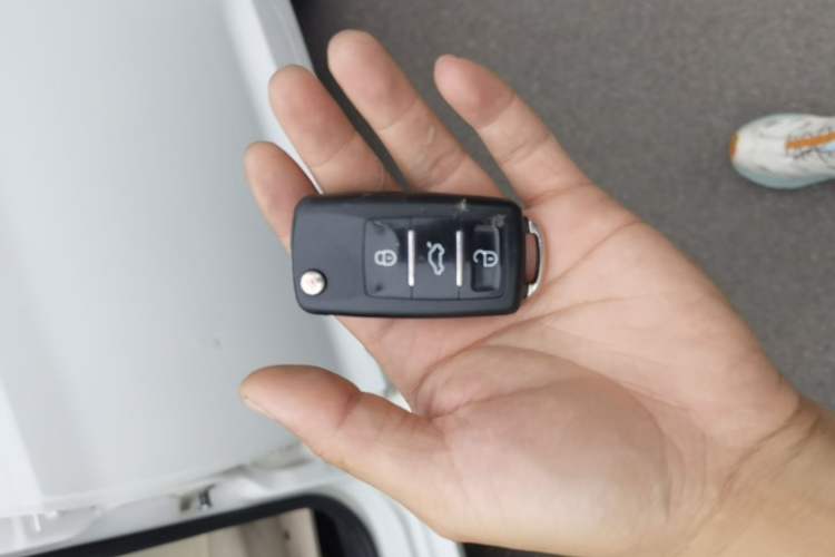 Used Chery Fengyun 2 2013 Hatchback 1.5L Manual Ruiyi Edition Vehicle Key