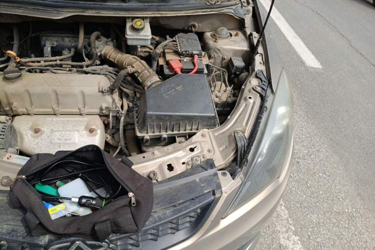 Used Chery Fengyun 2 2013 Hatchback 1.5L Manual Ruiyi Edition Engine Bay Left