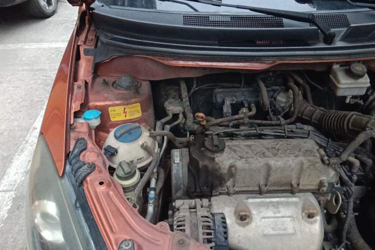 Used Chery Fengyun 2 2013 Hatchback 1.5L Manual Kuaiyi Edition Engine Bay Right
