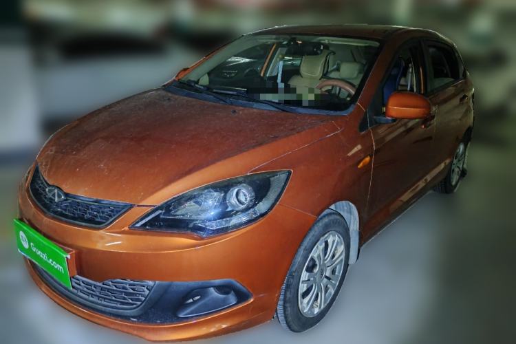 Used Chery Fengyun 2 2013 Hatchback 1.5L Manual Ruiyi Edition Front Right 45 Deg