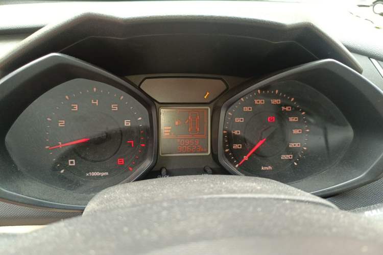 Used Chery Fengyun 2 2013 Hatchback 1.5L Manual Kuaiyi Edition Instrument Cluster