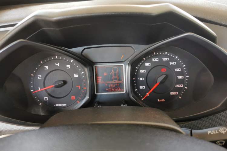 Used Chery Fengyun 2 2013 Hatchback 1.5L Manual Ruiyi Edition Instrument Cluster