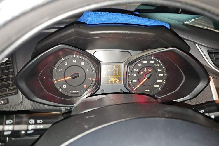 Used Chery Fengyun 2 2013 Hatchback 1.5L Manual Ruiyi Edition Instrument Cluster