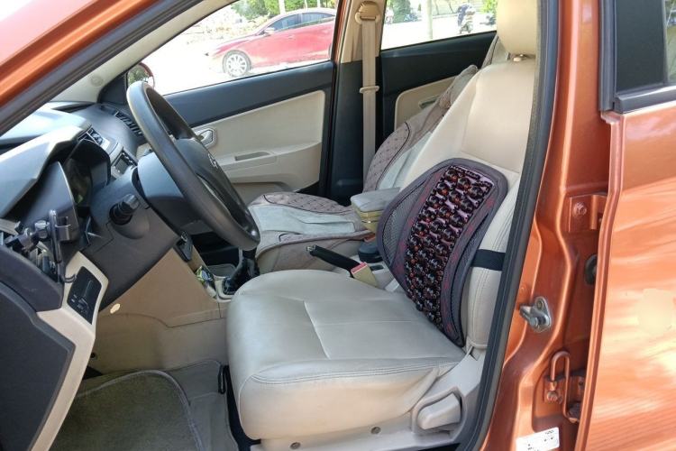 Used Chery Fengyun 2 2013 Hatchback 1.5L Manual Ruiyi Edition Left Front Seat