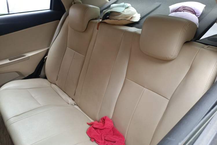 Used Chery Fengyun 2 2013 Hatchback 1.5L Manual Kuaiyi Edition Left Rear Seat