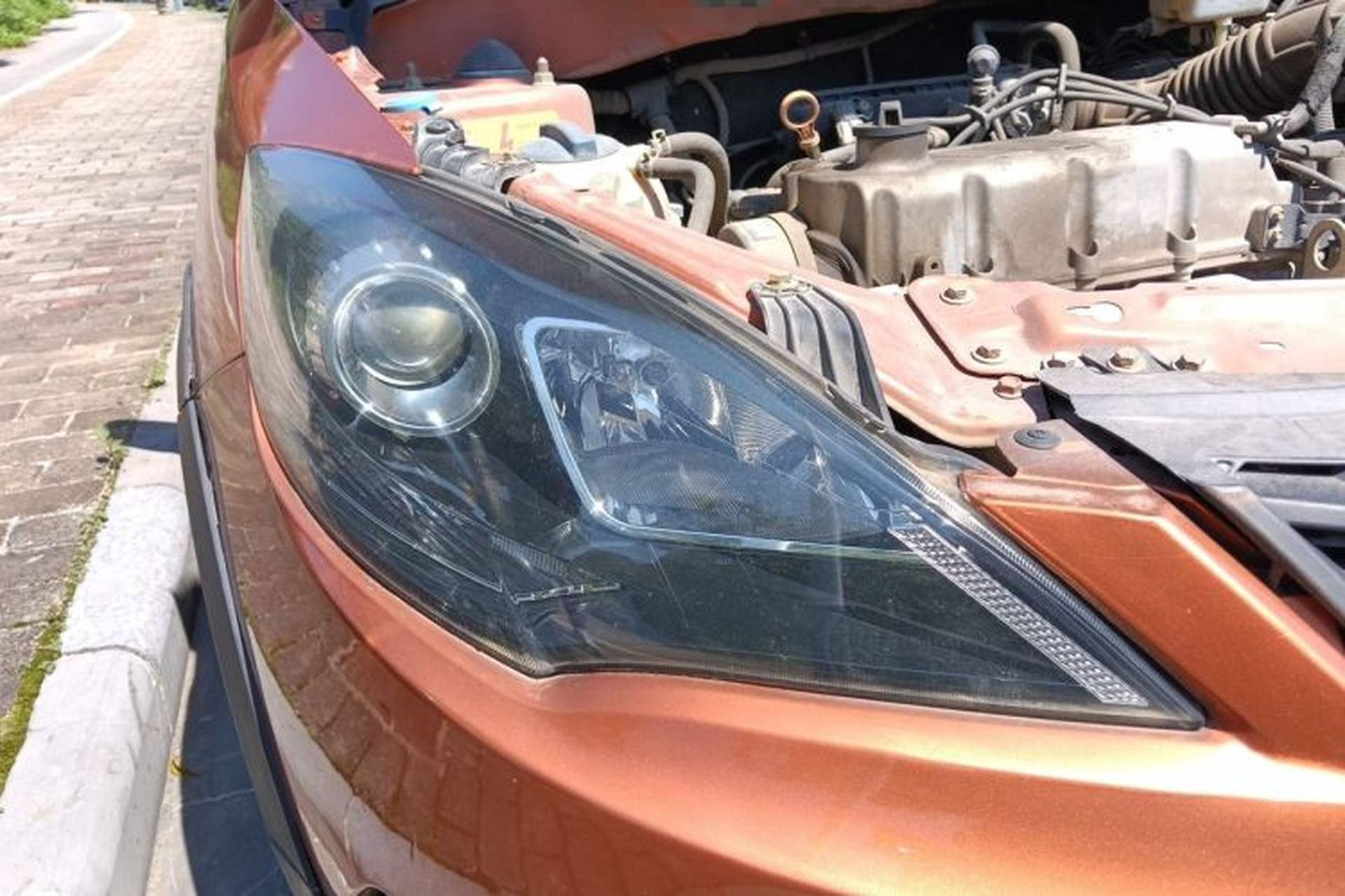Used Chery Fengyun 2 2013 Hatchback 1.5L Manual Ruiyi Edition Right Front Headlight