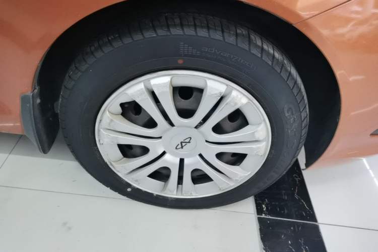 Used Chery Fengyun 2 2013 Hatchback 1.5L Manual Ruiyi Edition Right Front Wheel Hub