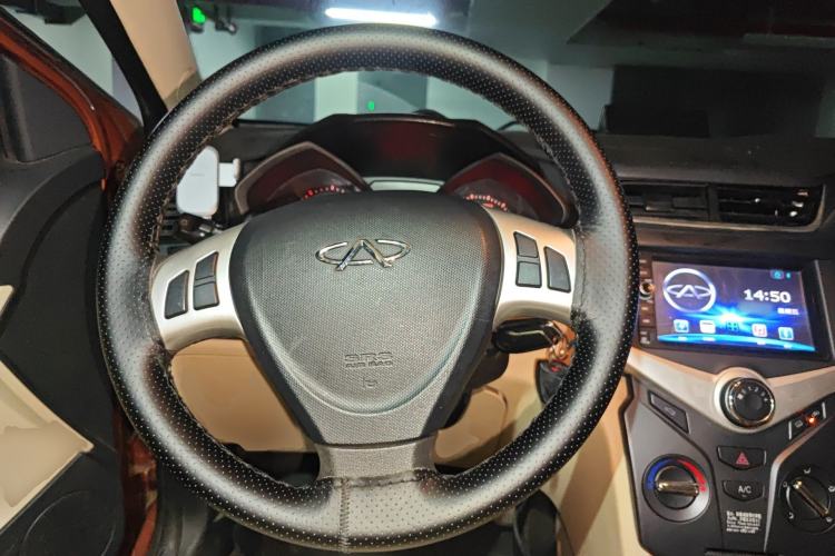 Used Chery Fengyun 2 2013 Hatchback 1.5L Manual Ruiyi Edition Steering Wheel