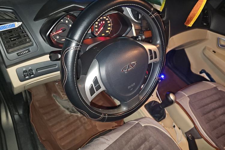 Used Chery Fengyun 2 2013 Hatchback 1.5L Manual Ruiyi Edition Steering Wheel
