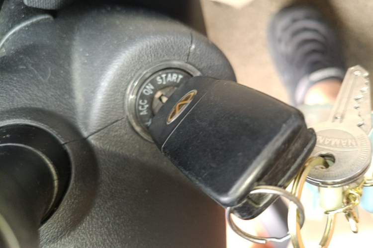 Used Chery Fengyun 2 2013 Hatchback 1.5L Manual Kuaiyi Edition Vehicle Key
