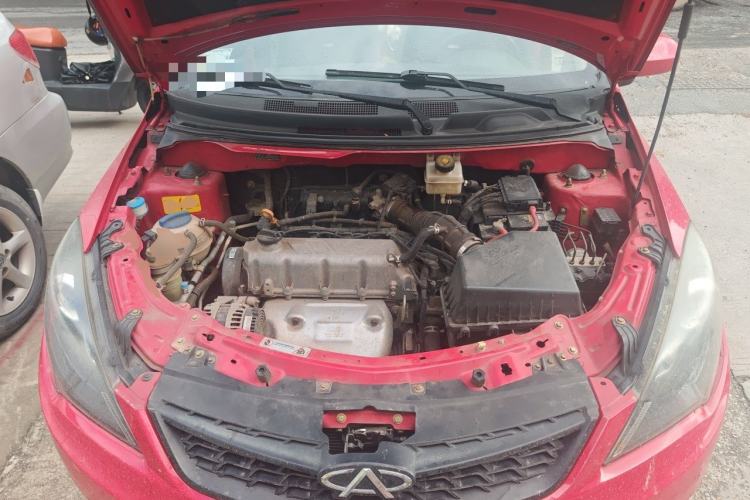 Used Chery Fengyun 2 2014 Hatchback 1.5L Manual New Youth Edition Engine Bay