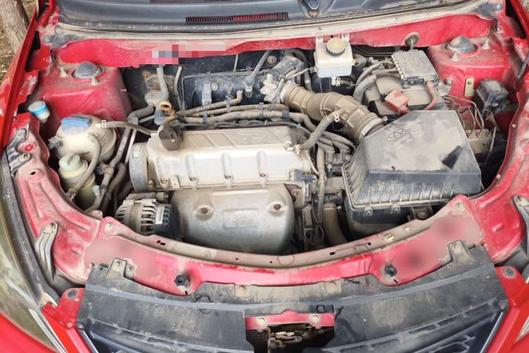 Used Chery Fengyun 2 2014 Hatchback 1.5L Manual New Youth Edition Engine Bay