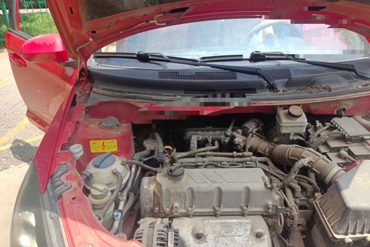 Used Chery Fengyun 2 2014 Hatchback 1.5L Manual New Youth Edition Engine Bay Right