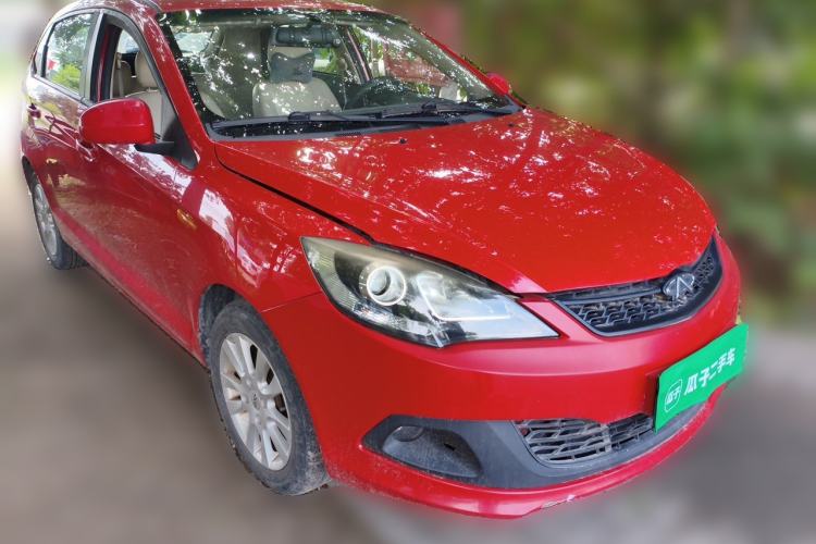 Used Chery Fengyun 2 2014 Hatchback 1.5L Manual New Youth Edition Front Right 45 Deg