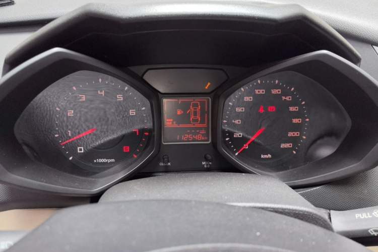 Used Chery Fengyun 2 2014 Hatchback 1.5L Manual New Youth Edition Instrument Cluster