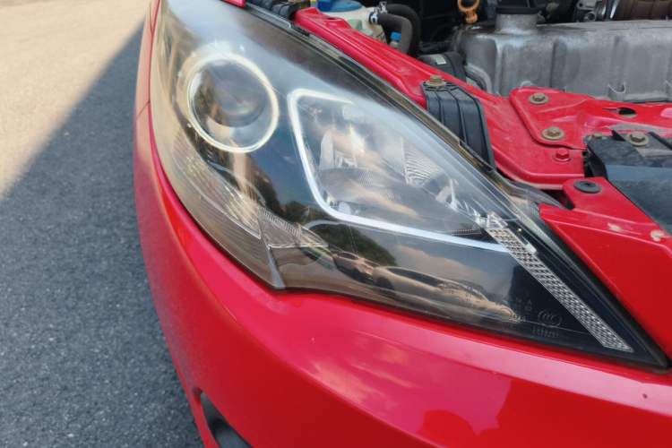 Used Chery Fengyun 2 2014 Hatchback 1.5L Manual New Youth Edition Right Front Headlight