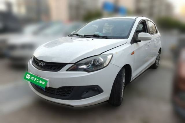 Used Chery Fengyun 2 2014 Hatchback 1.5L Manual New Youth Edition