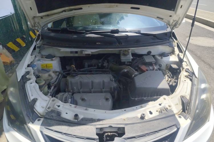 Used Chery Fengyun 2 2014 Hatchback 1.5L Manual New Youth Edition Engine Bay