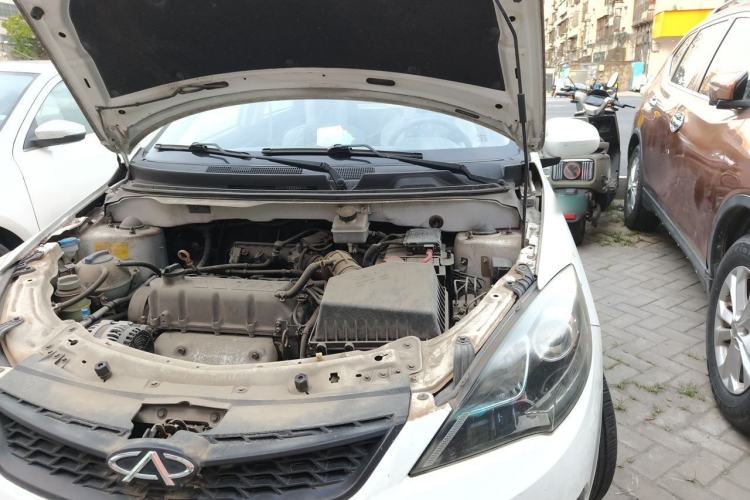 Used Chery Fengyun 2 2014 Hatchback 1.5L Manual New Youth Edition Engine Bay Left