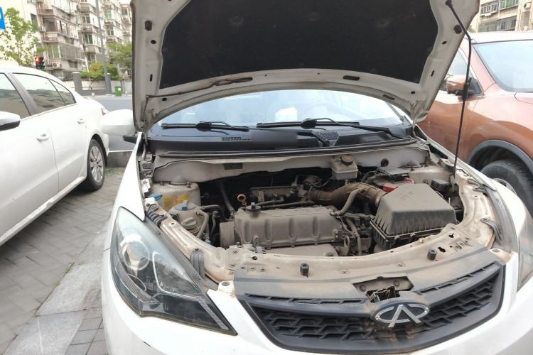 Used Chery Fengyun 2 2014 Hatchback 1.5L Manual New Youth Edition Engine Bay Right