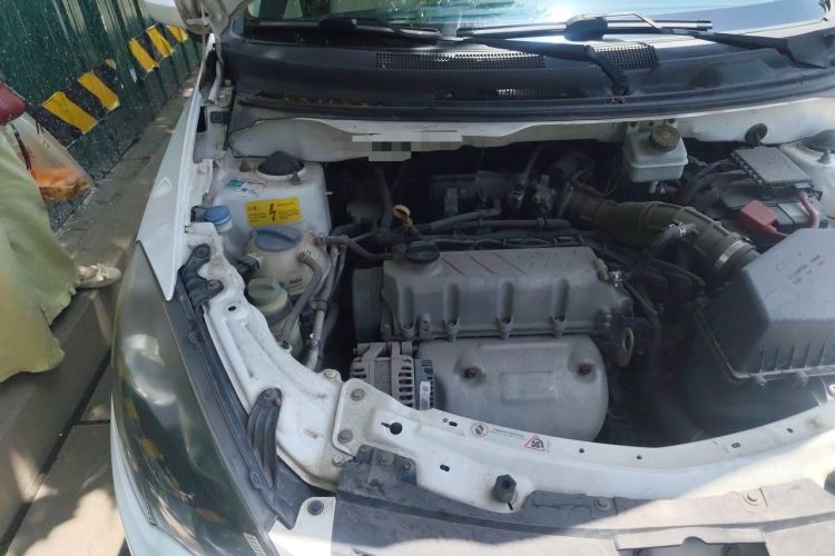 Used Chery Fengyun 2 2014 Hatchback 1.5L Manual New Youth Edition Engine Bay Right