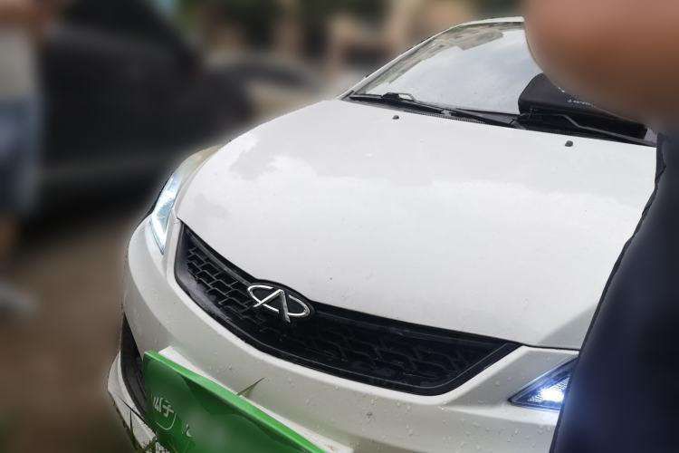 Used Chery Fengyun 2 2014 Hatchback 1.5L Manual New Youth Edition Front