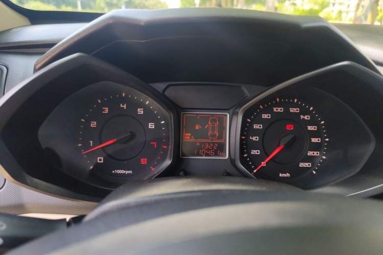 Used Chery Fengyun 2 2014 Hatchback 1.5L Manual New Youth Edition Instrument Cluster