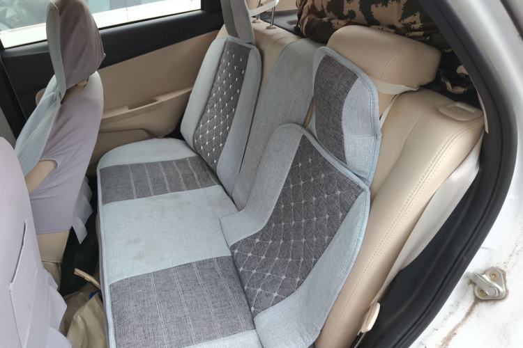 Used Chery Fengyun 2 2014 Hatchback 1.5L Manual New Youth Edition Left Rear Seat