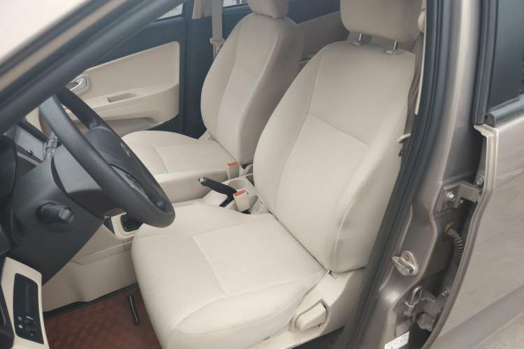 Used Chery Fengyun 2 2015 1.5L Manual New Edition Left Front Seat