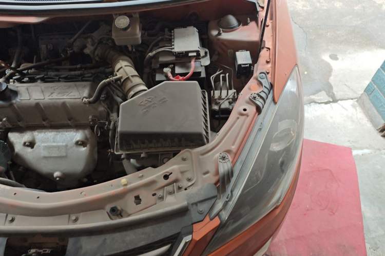 Used Chery Fengyun 2 2015 1.5L Manual New Edition Engine Bay Left
