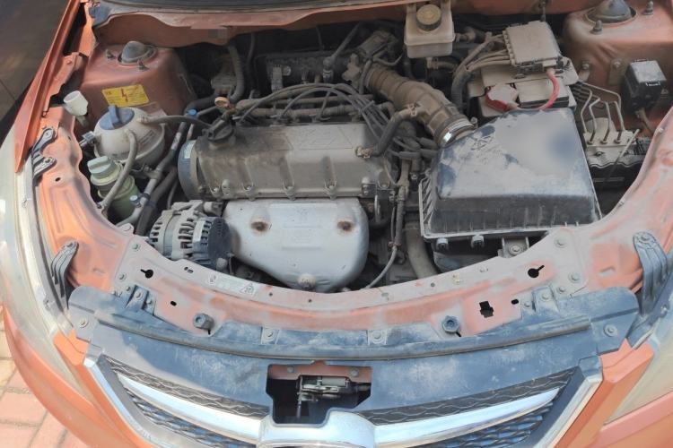 Used Chery Fengyun 2 2015 1.5L Manual New Edition Engine Bay