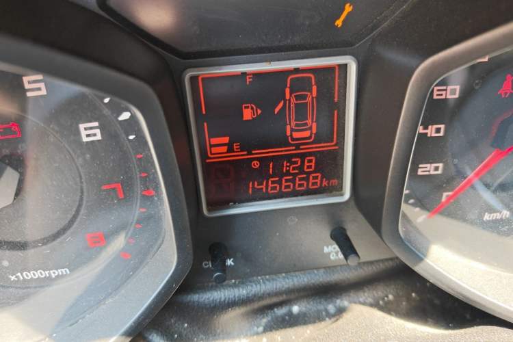 Used Chery Fengyun 2 2015 1.5L Manual New Edition Odometer Close Up