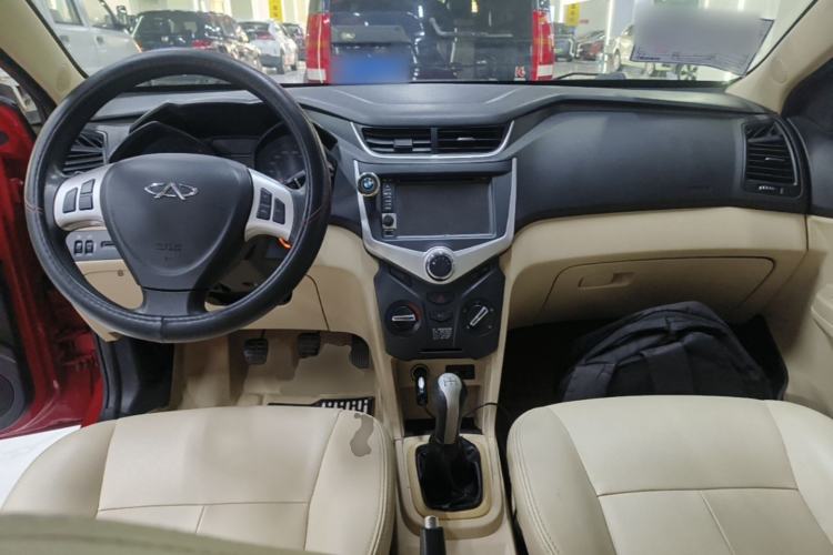 Used Chery Fengyun 2 2015 1.5L Manual New Edition Center Console