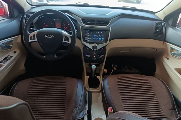 Used Chery Fengyun 2 2015 1.5L Manual New Edition Center Console