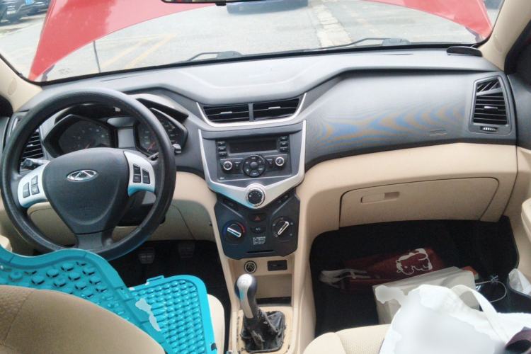 Used Chery Fengyun 2 2015 1.5L Manual New Edition Center Console