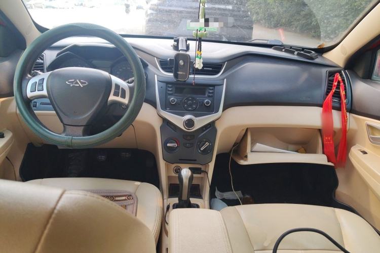 Used Chery Fengyun 2 2015 1.5L Manual New Edition Center Console
