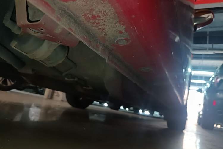 Used Chery Fengyun 2 2015 1.5L Manual New Edition Chassis Rear Right