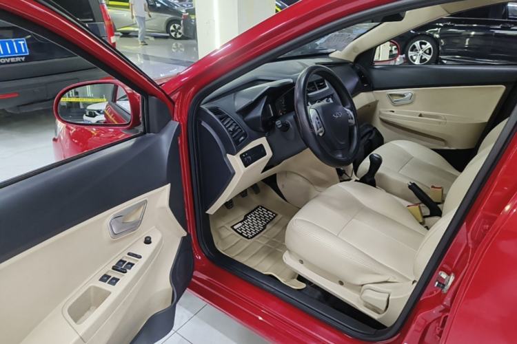 Used Chery Fengyun 2 2015 1.5L Manual New Edition Driver Seat
