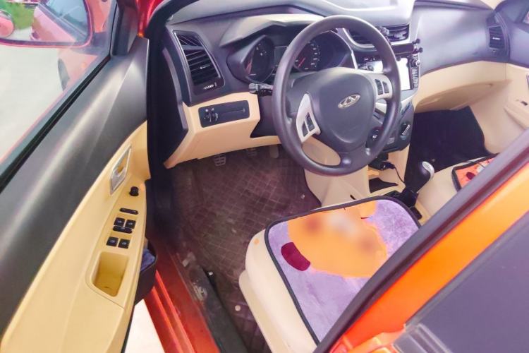 Used Chery Fengyun 2 2015 1.5L Manual New Edition Driver Seat