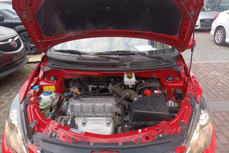 Used Chery Fengyun 2 2015 1.5L Manual New Edition Engine Bay