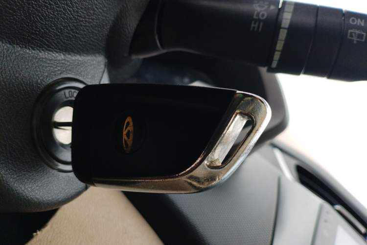 Used Chery Fengyun 2 2015 1.5L Manual New Edition Interior 1