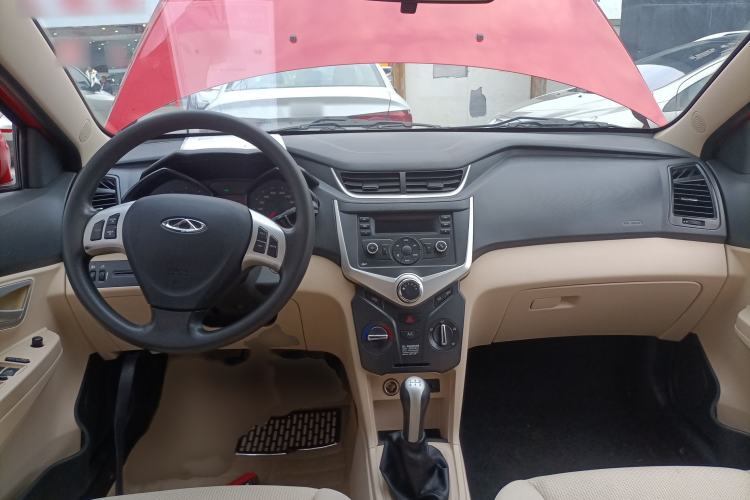 Used Chery Fengyun 2 2015 1.5L Manual New Edition Interior 2
