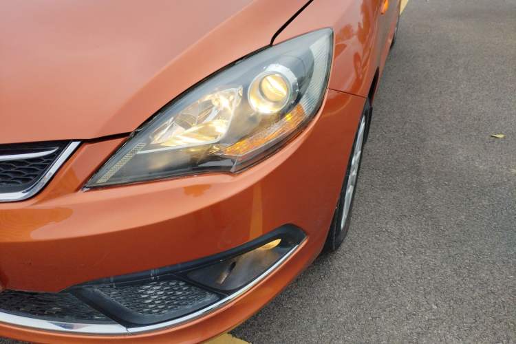 Used Chery Fengyun 2 2015 1.5L Manual New Edition Left Front Headlight