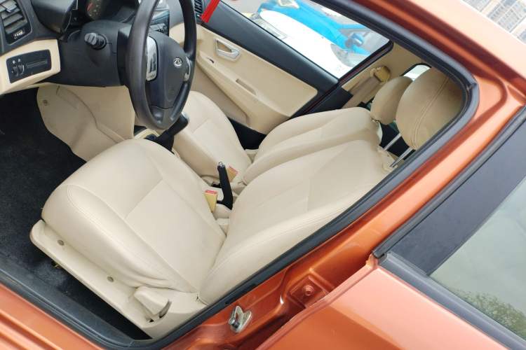 Used Chery Fengyun 2 2015 1.5L Manual New Edition Left Front Seat