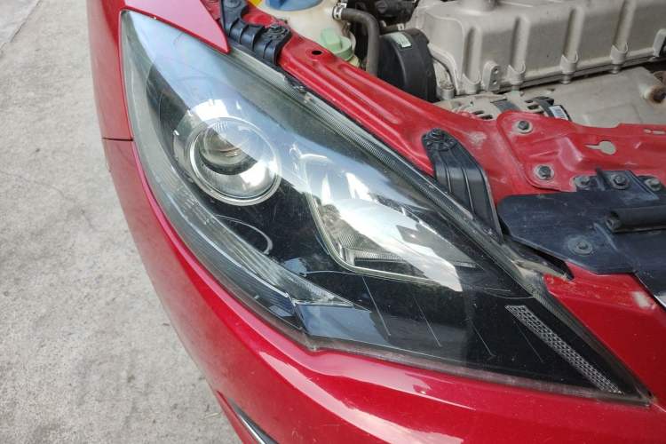 Used Chery Fengyun 2 2015 1.5L Manual New Edition Right Front Headlight