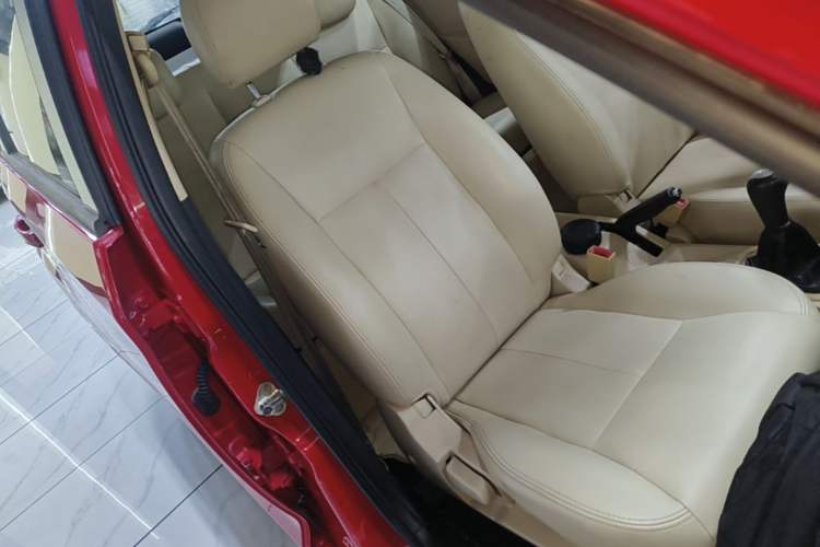Used Chery Fengyun 2 2015 1.5L Manual New Edition Right Front Seat
