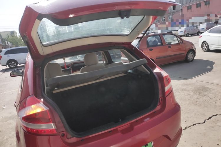 Used Chery Fengyun 2 2015 1.5L Manual New Edition Trunk