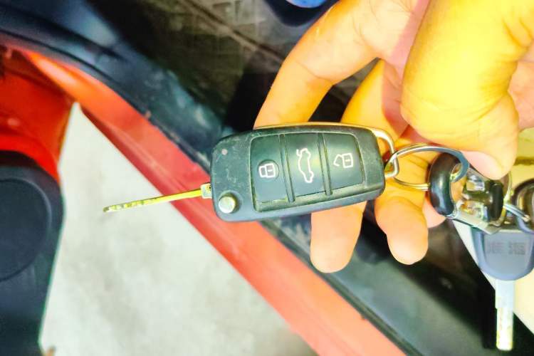Used Chery Fengyun 2 2015 1.5L Manual New Edition Vehicle Key